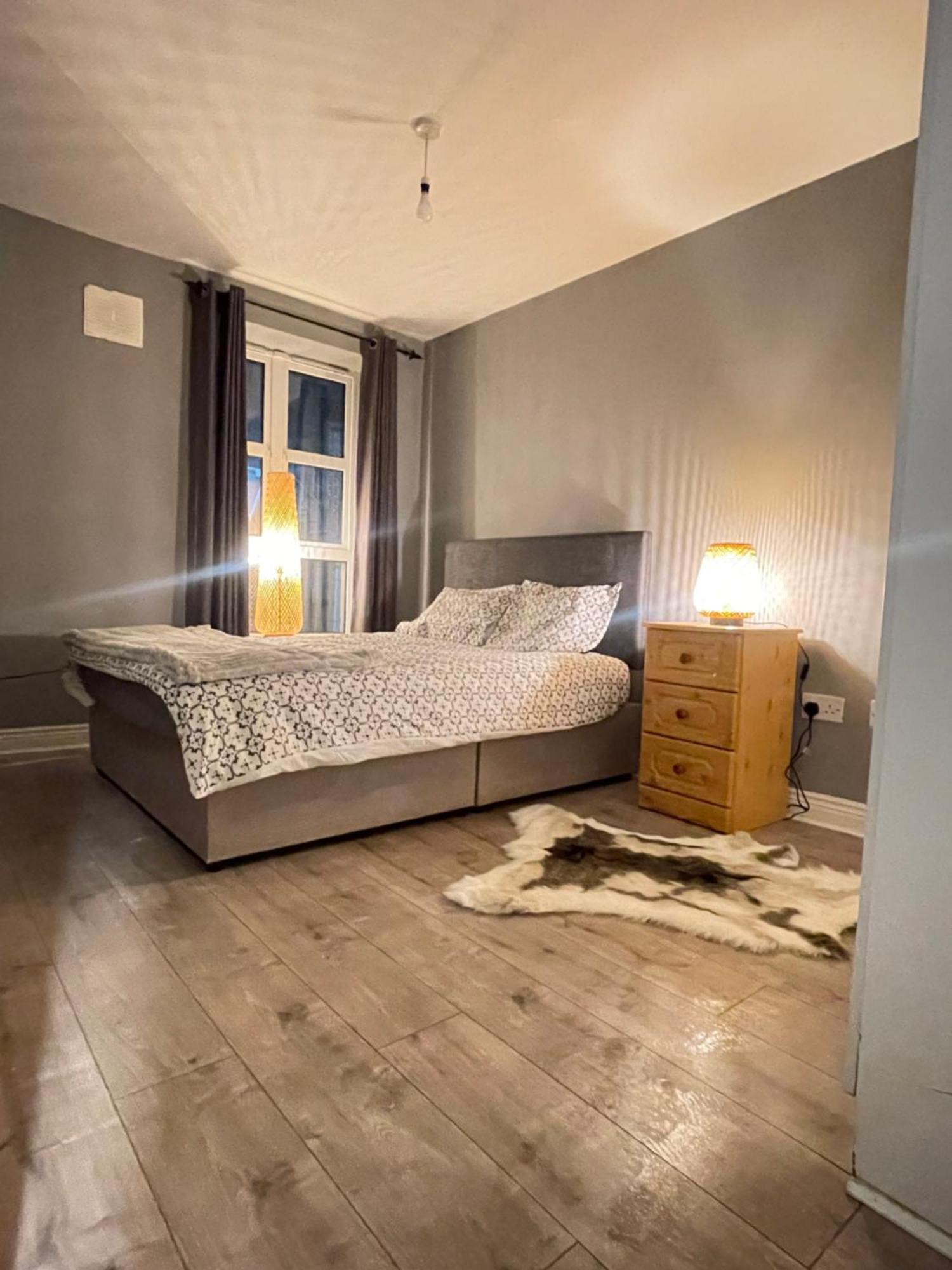 Modern Elegant Central Apt With Parking Dublin Kültér fotó